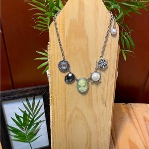 Vintage Lia Sophia necklace